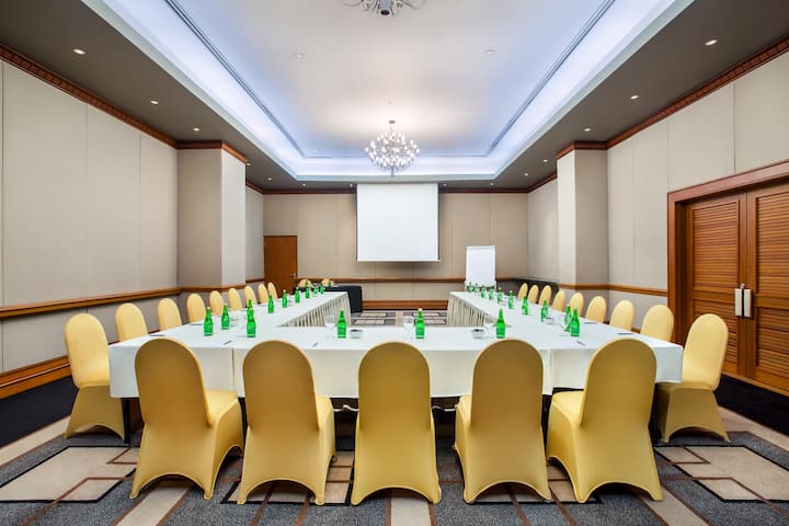 Meeting room at Wyndham Casablanca Jakarta in Jakarta, Other than US/Canada