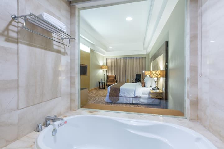 Guest room at the Wyndham Surabaya City Centre in Surabaya, Other than US/Canada