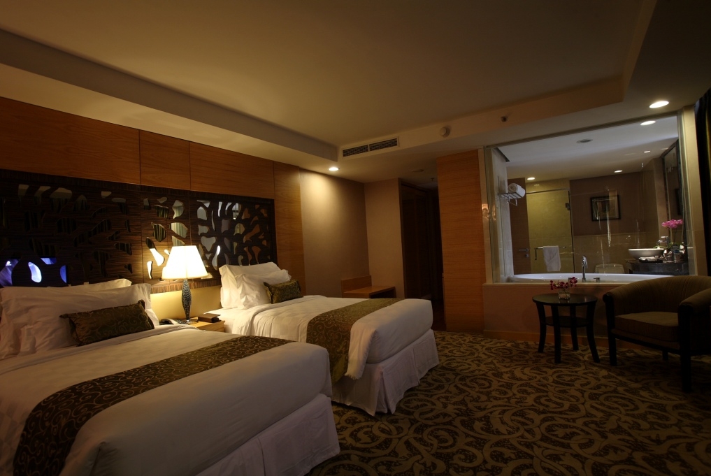 Guest room at the Wyndham Surabaya City Centre in Surabaya, Other than US/Canada