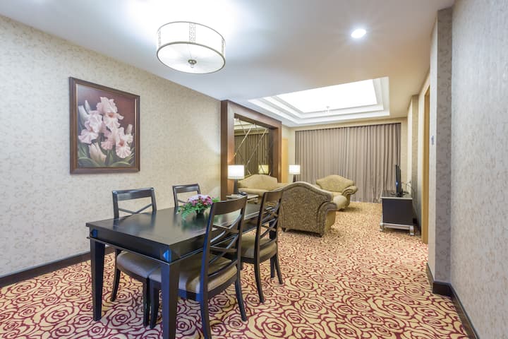 Guest room at the Wyndham Surabaya City Centre in Surabaya, Other than US/Canada
