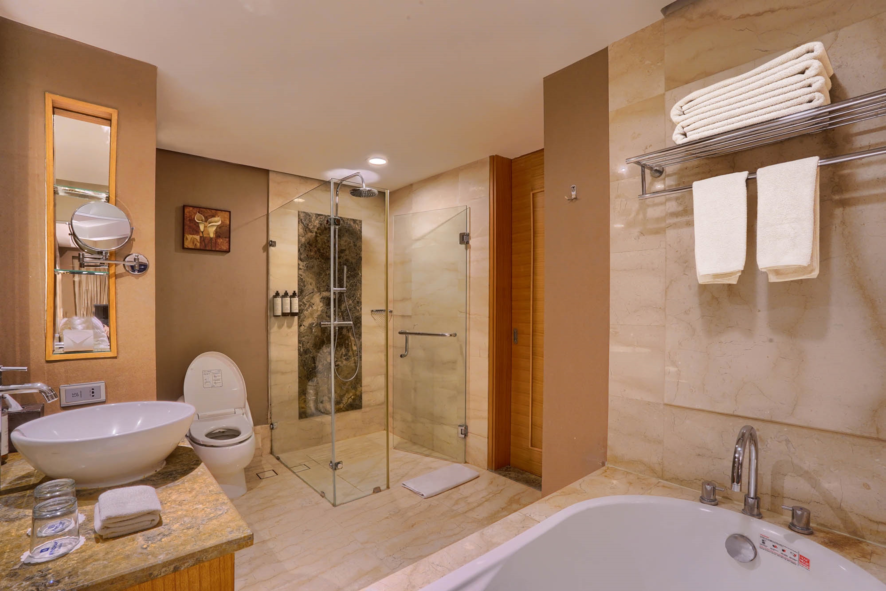 Guest room bath at the Wyndham Surabaya City Centre in Surabaya, Other than US/Canada