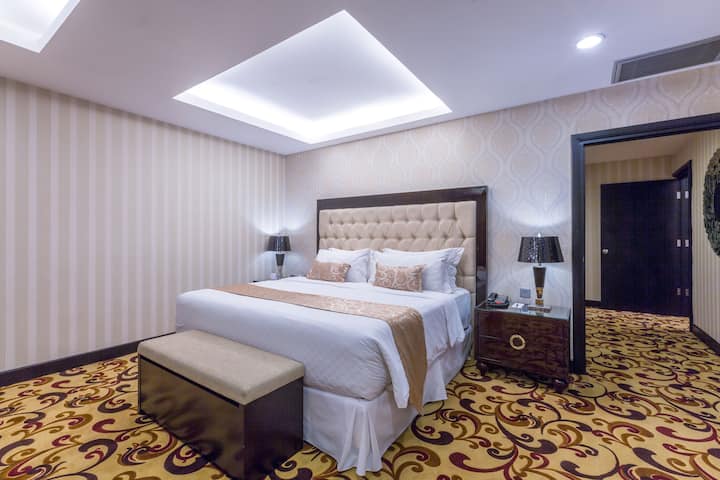 Guest room at the Wyndham Surabaya City Centre in Surabaya, Other than US/Canada