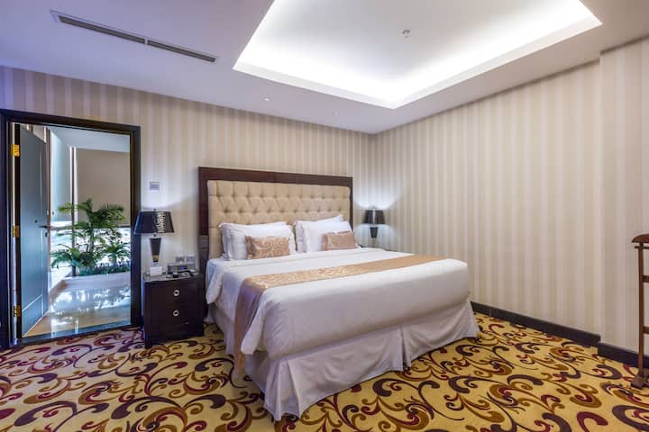 Guest room at the Wyndham Surabaya City Centre in Surabaya, Other than US/Canada