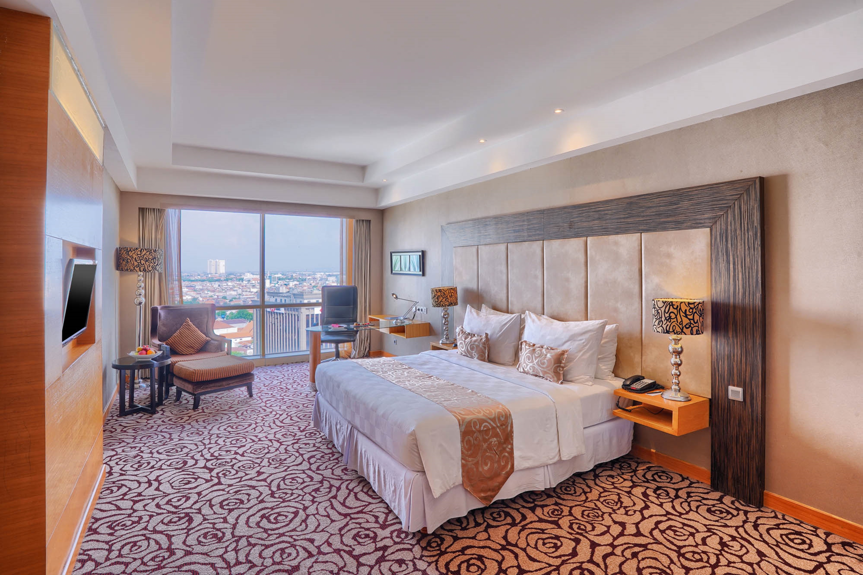 Guest room at the Wyndham Surabaya City Centre in Surabaya, Other than US/Canada