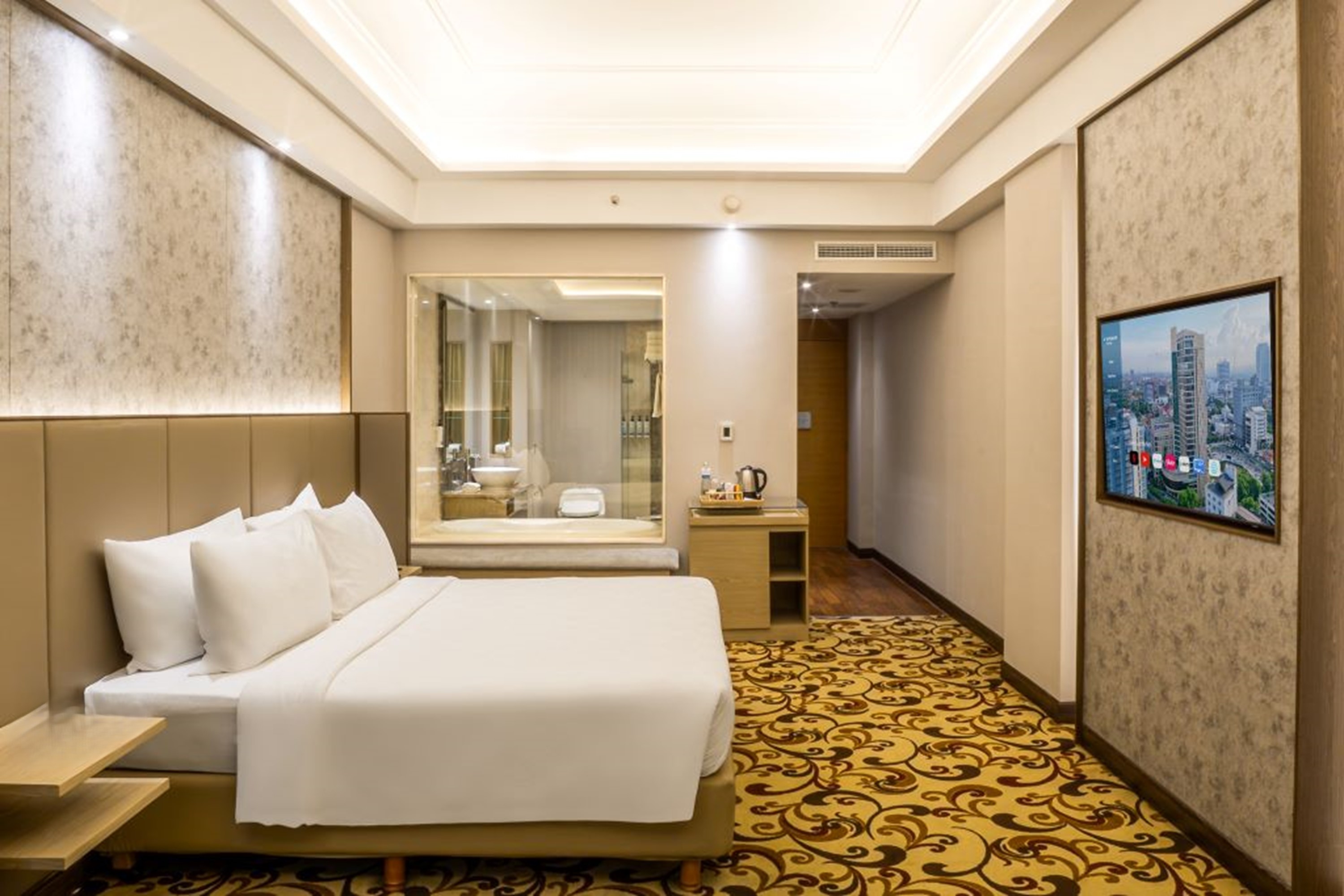 Guest room at the Wyndham Surabaya City Centre in Surabaya, Other than US/Canada