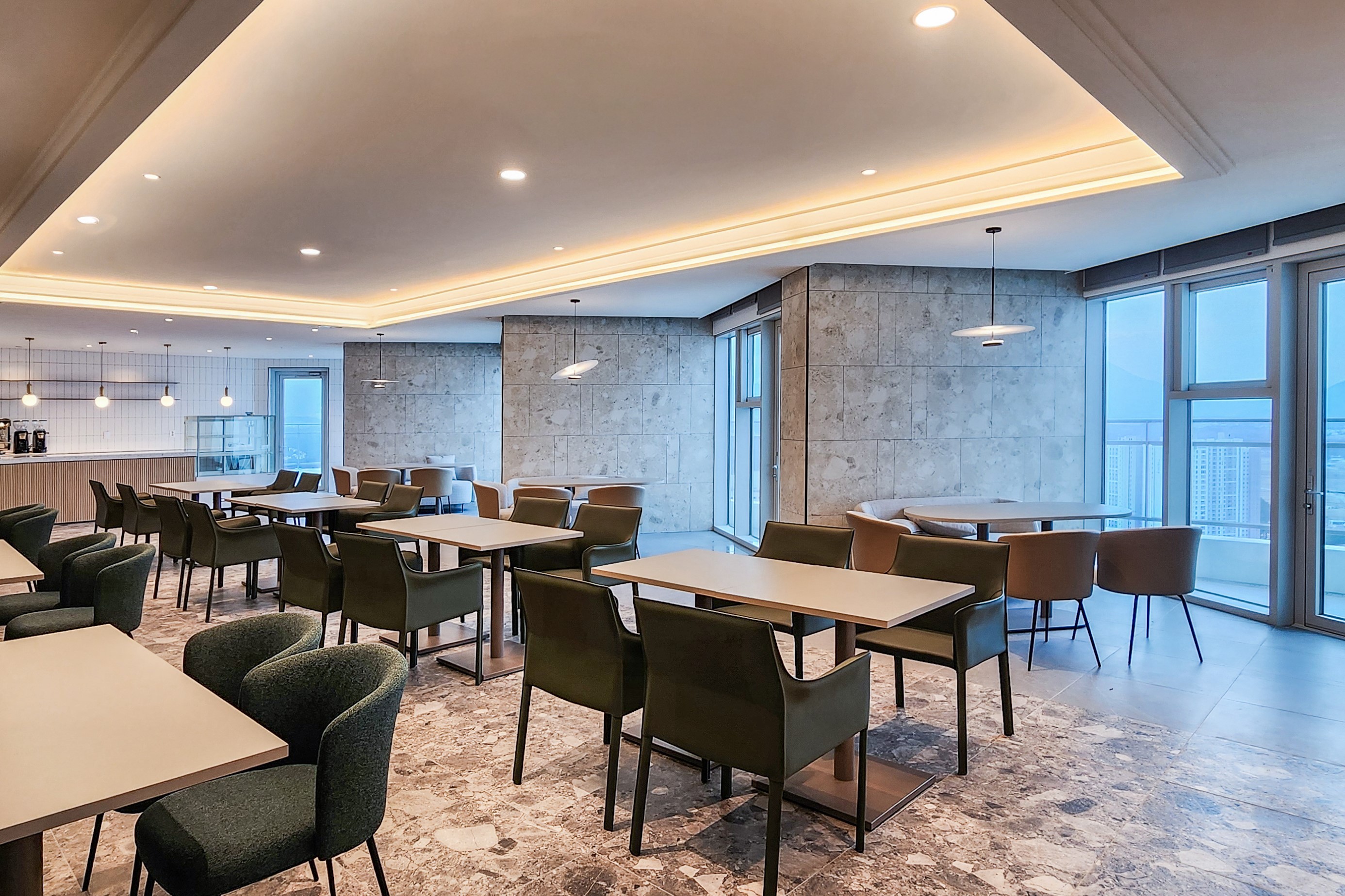 Wyndham Goseong Gangwon restaurant in Goseong gun, Other than US/Canada