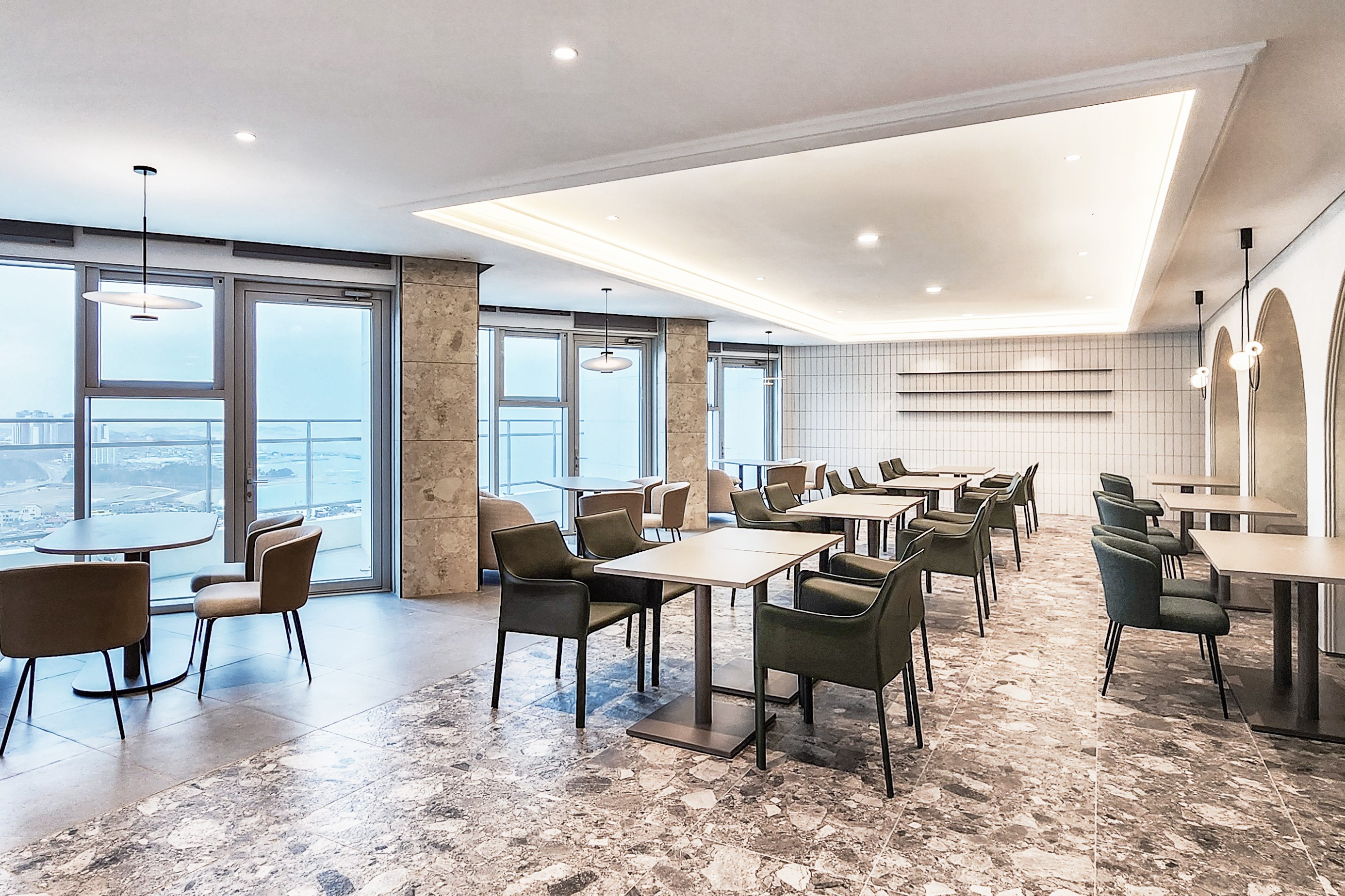 Wyndham Goseong Gangwon restaurant in Goseong gun, Other than US/Canada