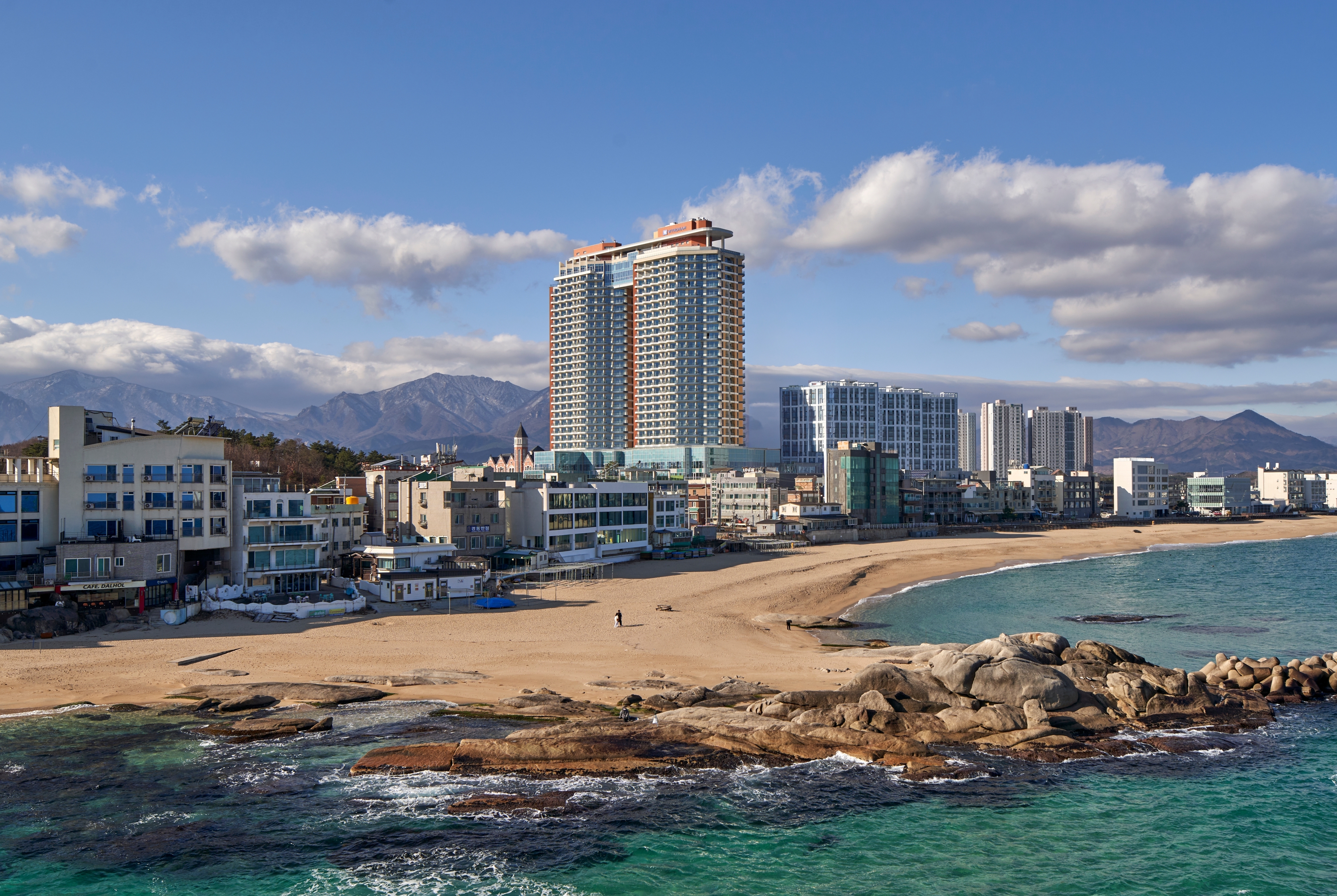 Exterior of Wyndham Goseong Gangwon hotel in Goseong gun, Other than US/Canada