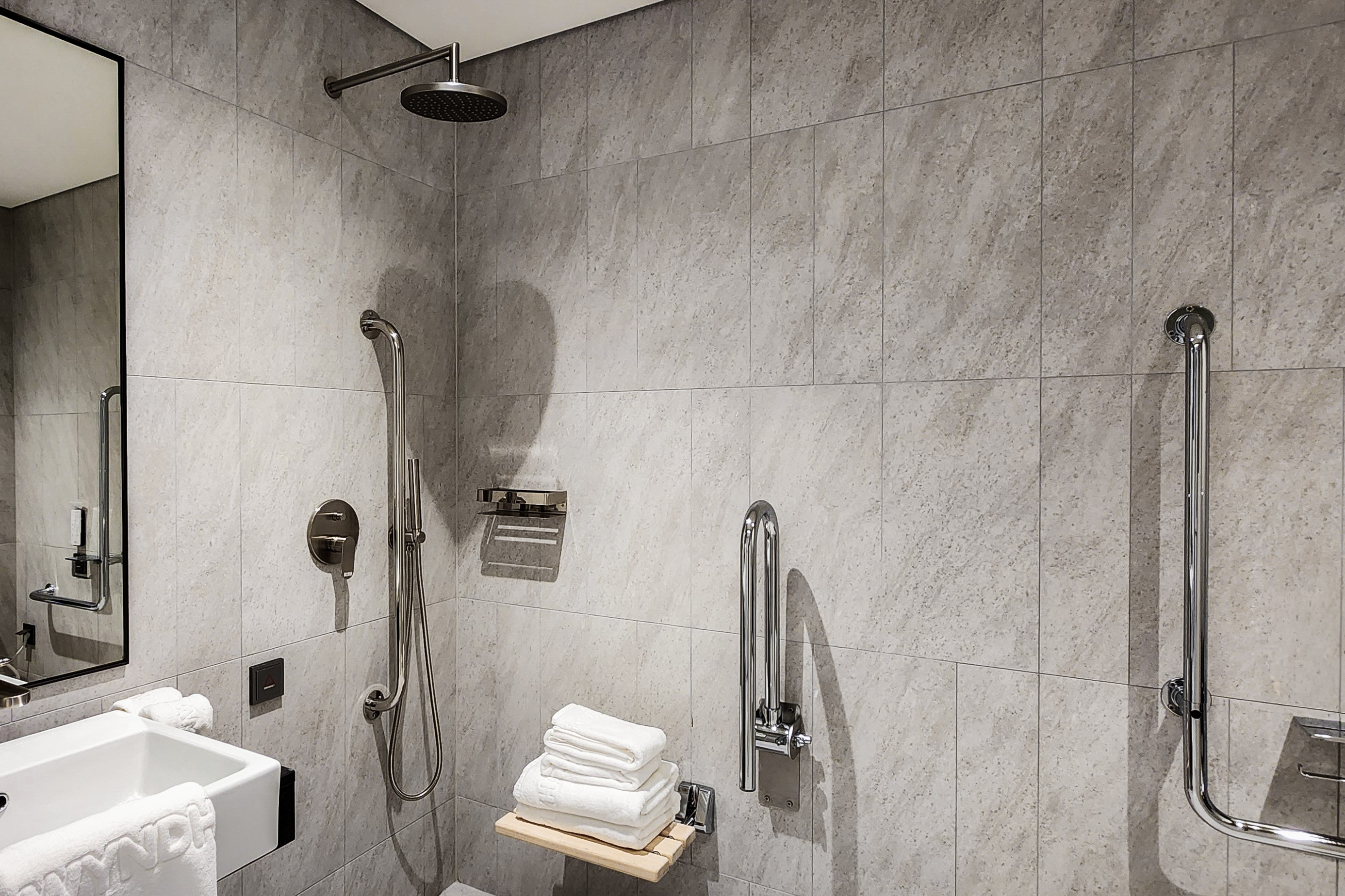 Guest room bath at the Wyndham Goseong Gangwon in Goseong gun, Other than US/Canada