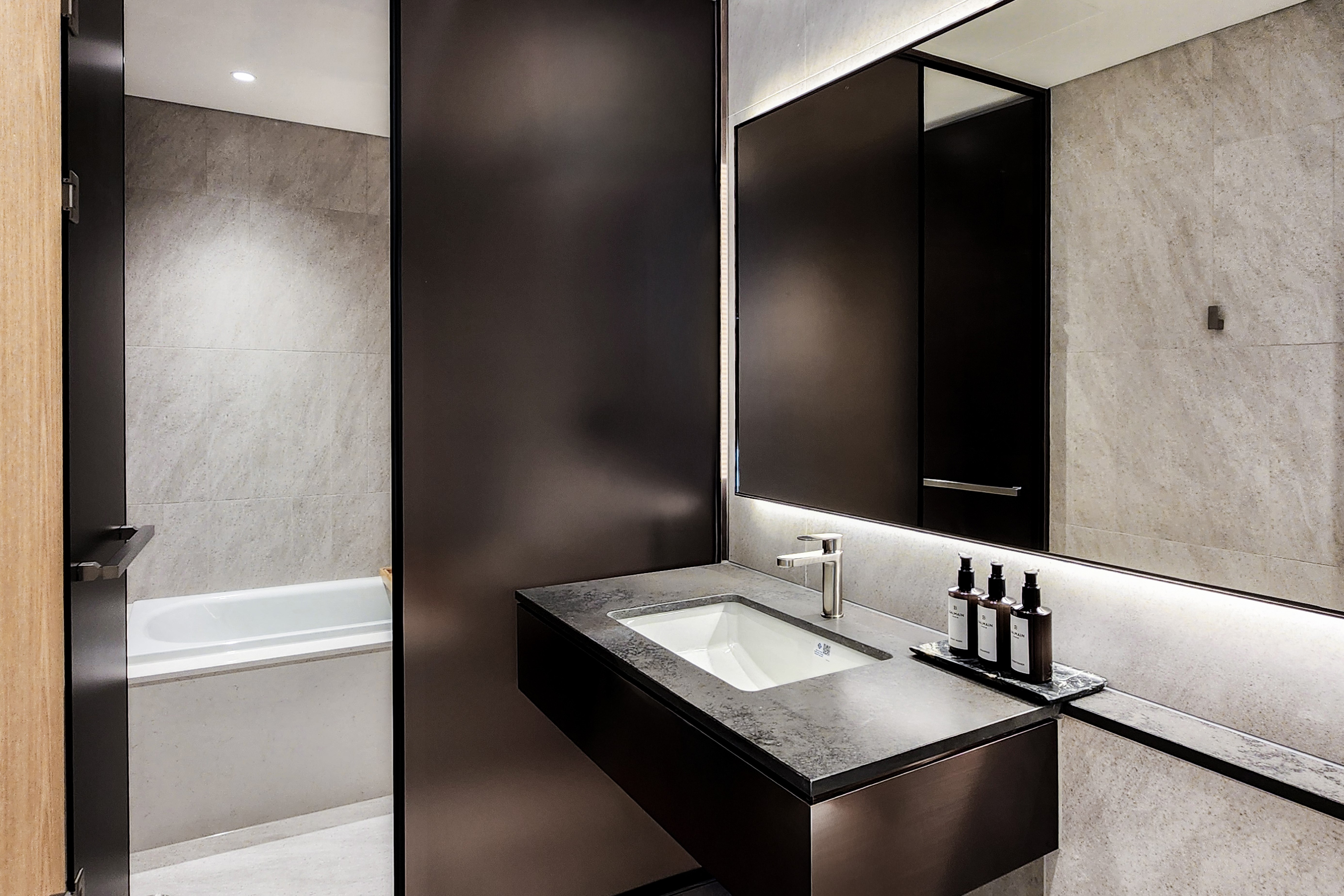 Guest room bath at the Wyndham Goseong Gangwon in Goseong gun, Other than US/Canada