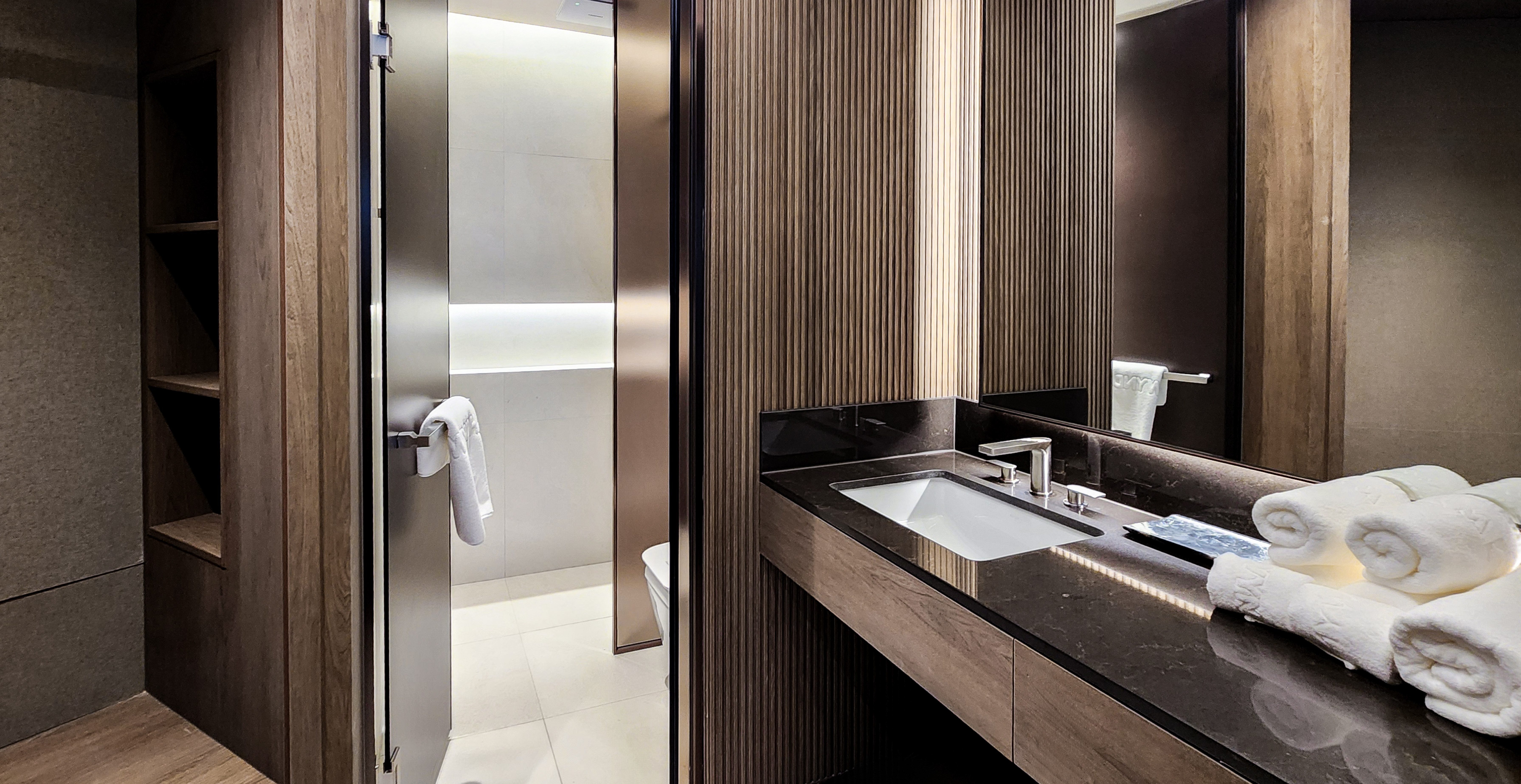 Guest room bath at the Wyndham Goseong Gangwon in Goseong gun, Other than US/Canada