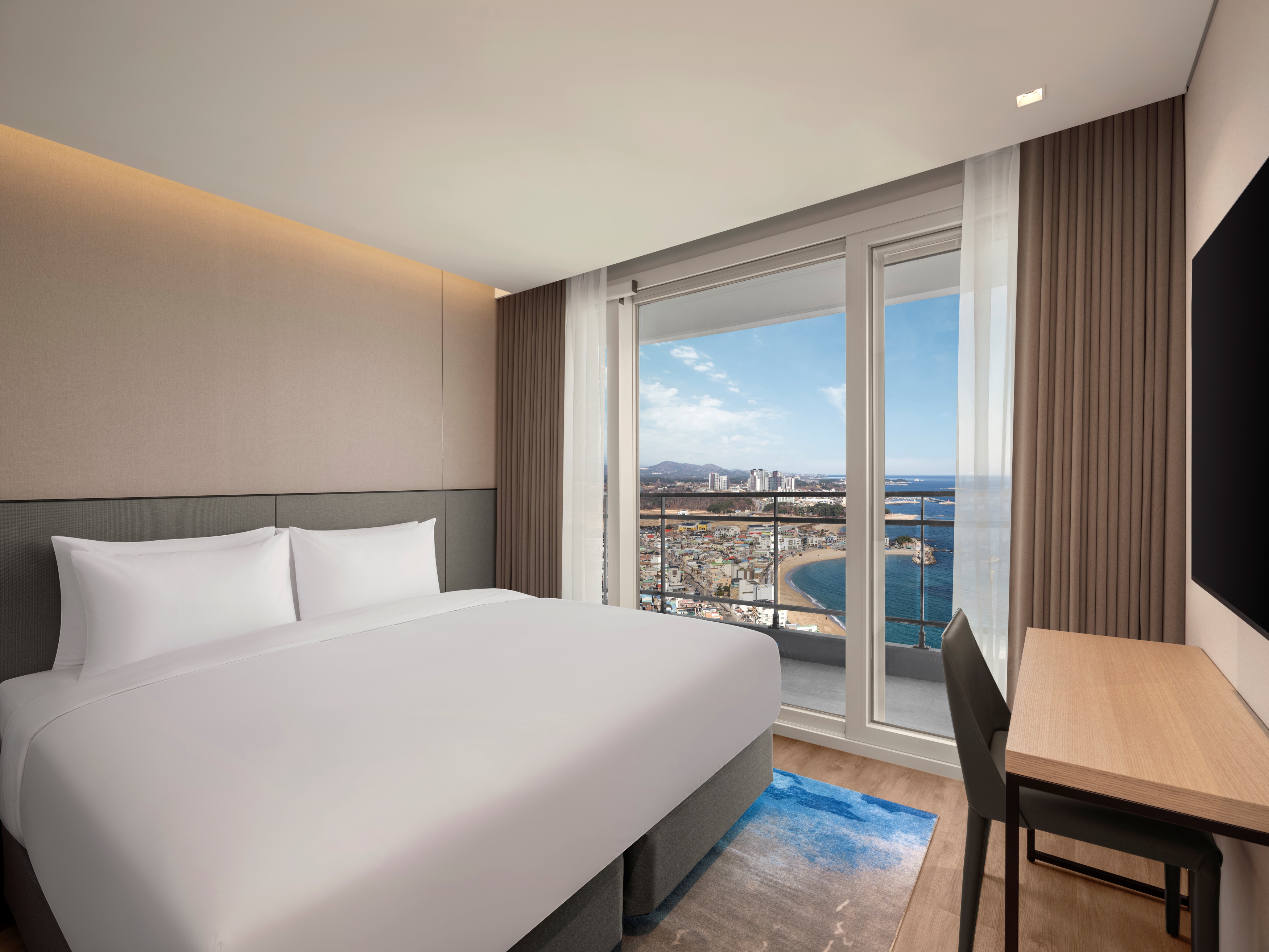 Guest room at the Wyndham Goseong Gangwon in Goseong gun, Other than US/Canada