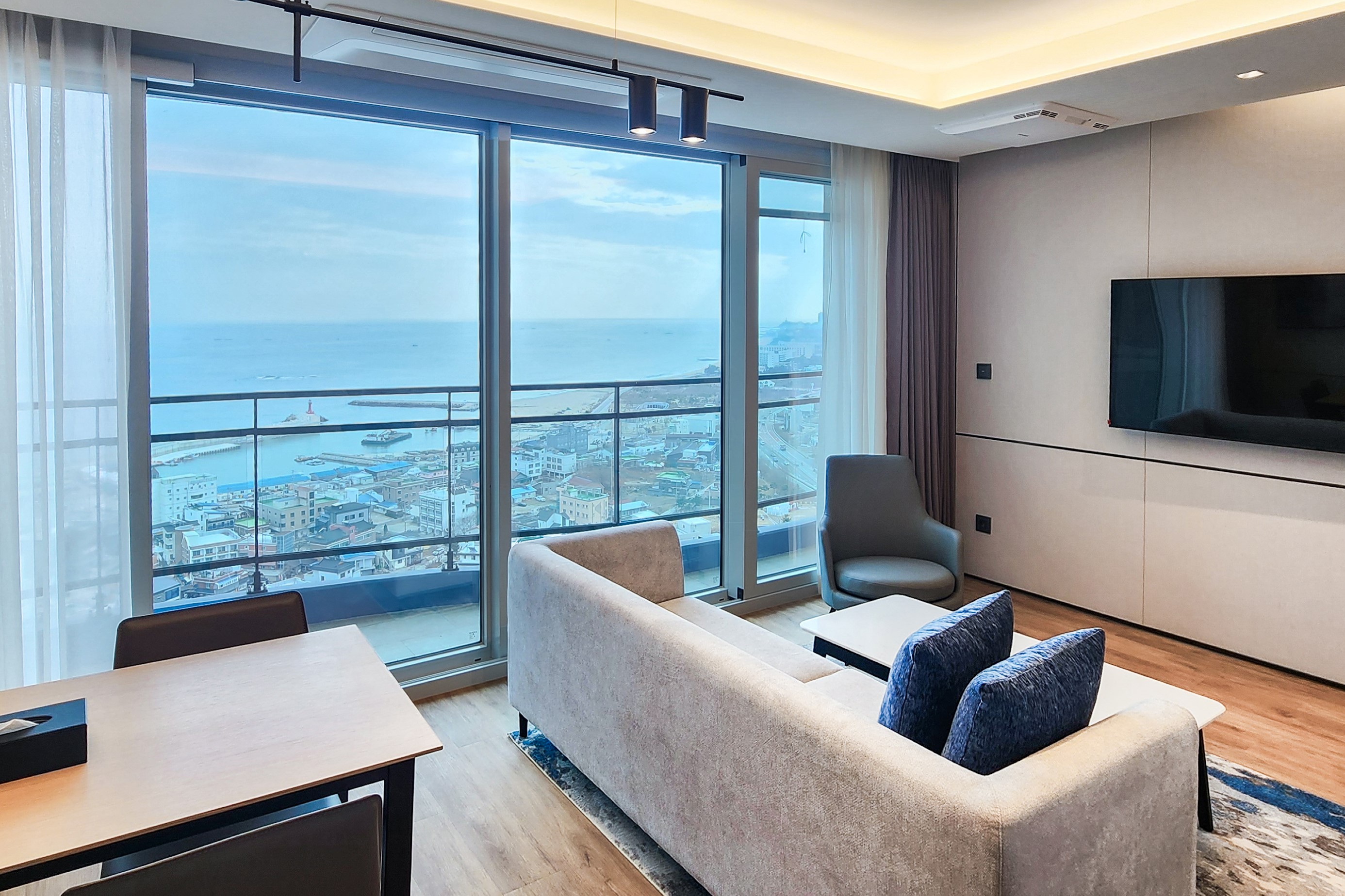 Guest room at the Wyndham Goseong Gangwon in Goseong gun, Other than US/Canada