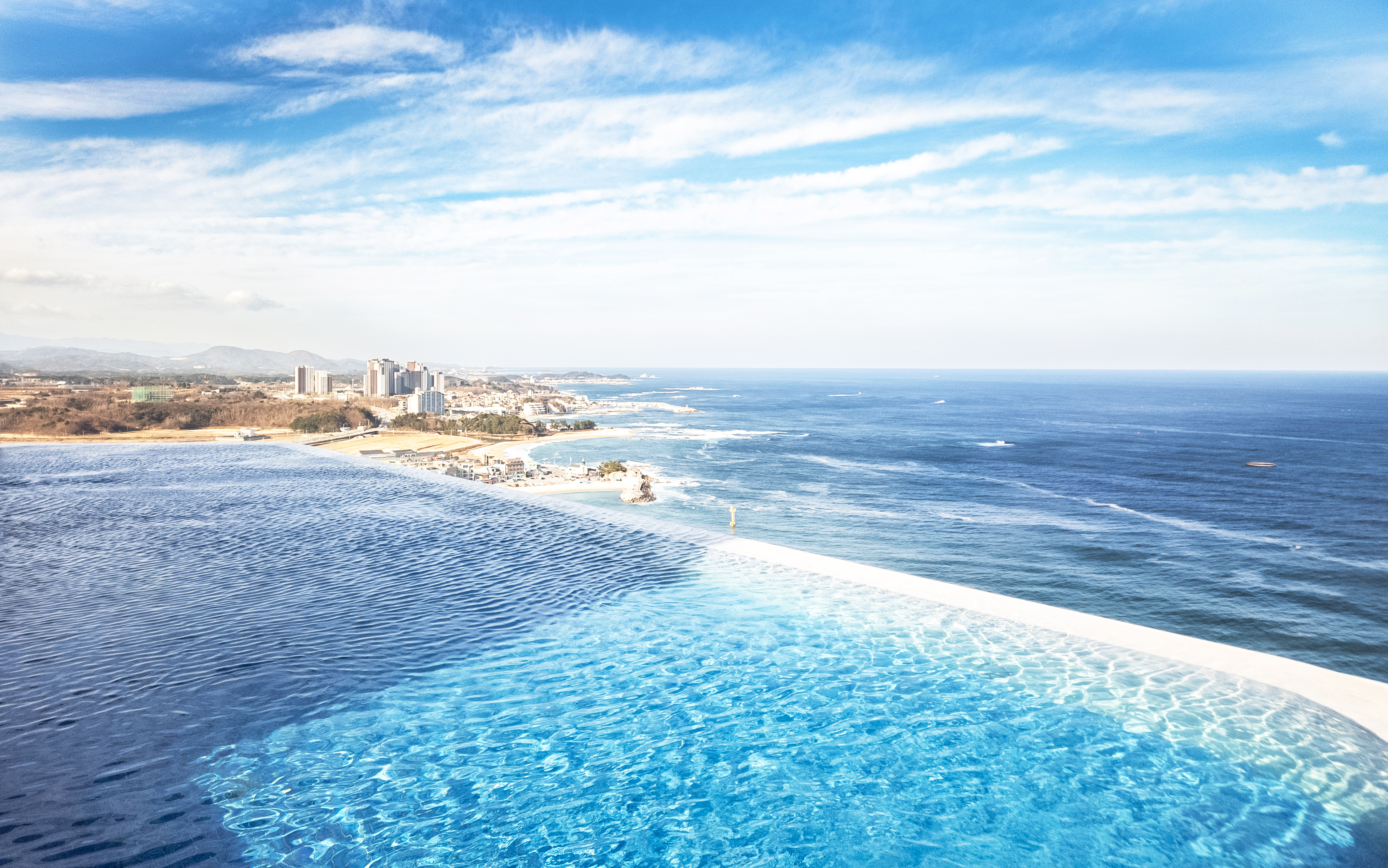 Pool at the Wyndham Goseong Gangwon in Goseong gun, Other than US/Canada