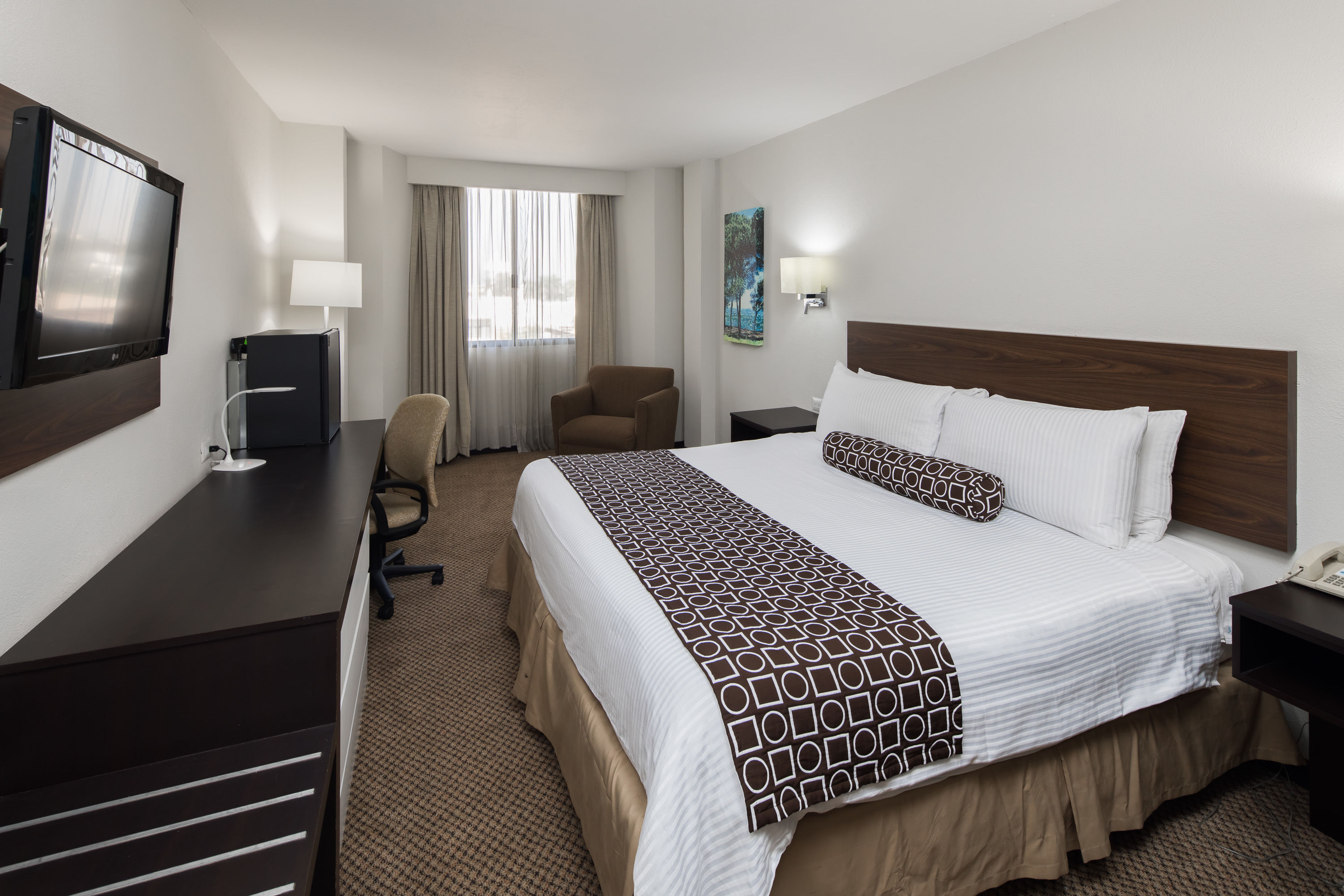 Guest room at the Wyndham Executivo Culiacan in Culiacan, Other than US/Canada