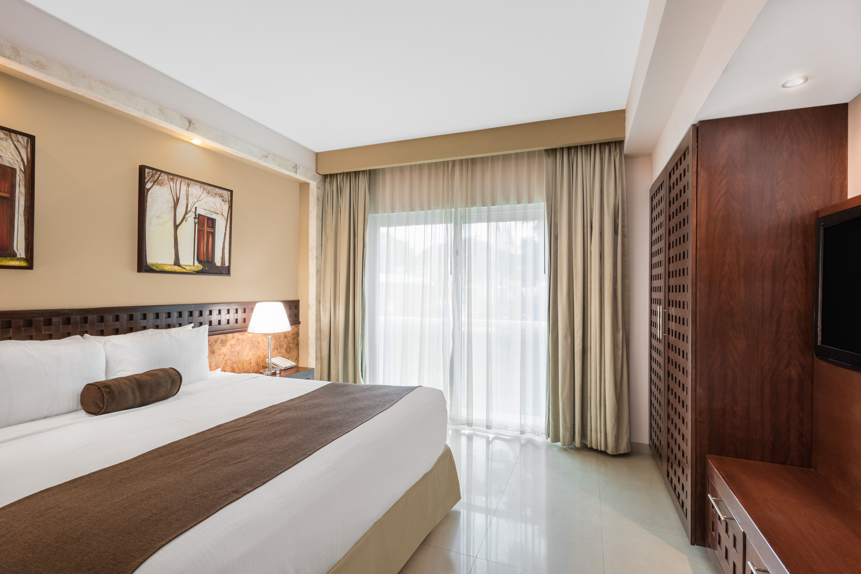 Wyndham Merida suite in Merida, Other than US/Canada