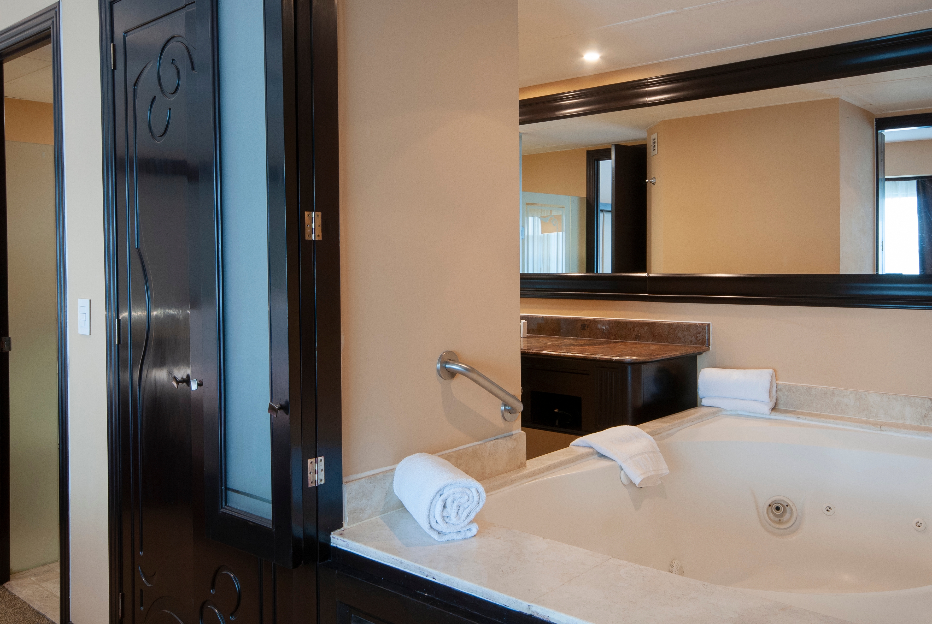 Guest room bath at the BelAir Unique, a Wyndham Hotel in Mexico City, Other than US/Canada