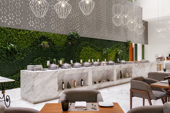 Free breakfast at Wyndham Monterrey Ambassador Centro in Monterrey, Other than US/Canada