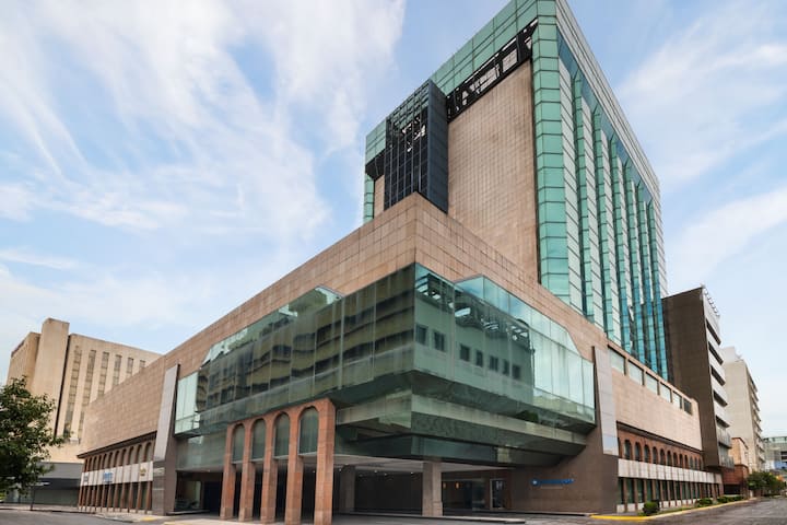 Exterior Day Image of Wyndham Monterrey Ambassador Centro hotel in Monterrey, Other than US/Canada