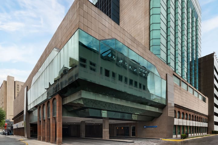 Exterior Day Image of Wyndham Monterrey Ambassador Centro hotel in Monterrey, Other than US/Canada