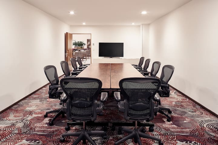 Meeting room at Wyndham Monterrey Ambassador Centro in Monterrey, Other than US/Canada