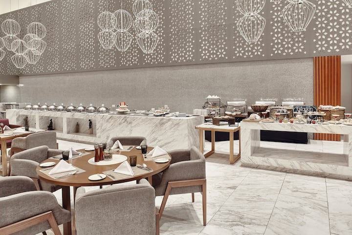 Wyndham Monterrey Ambassador Centro restaurant in Monterrey, Other than US/Canada