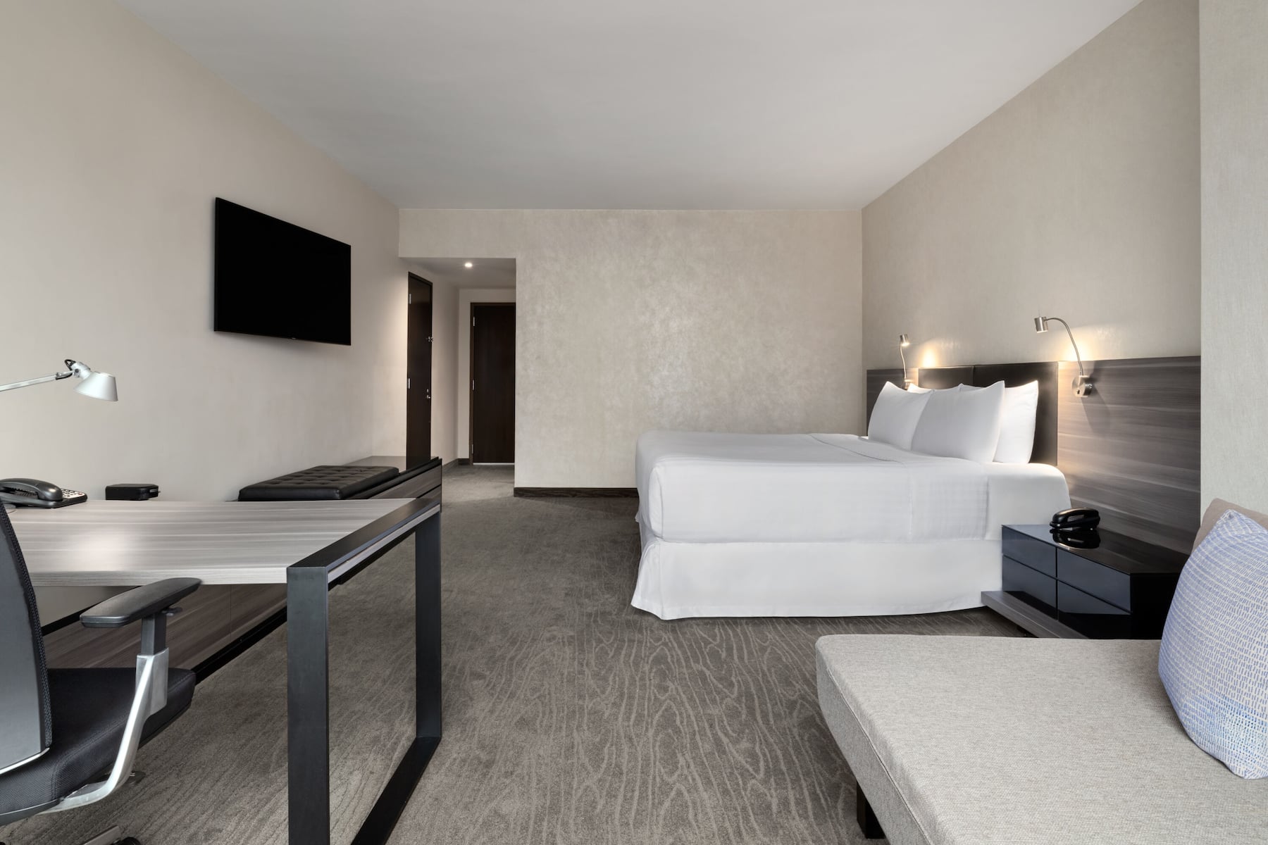 Wyndham Monterrey Ambassador Centro suite in Monterrey, Other than US/Canada