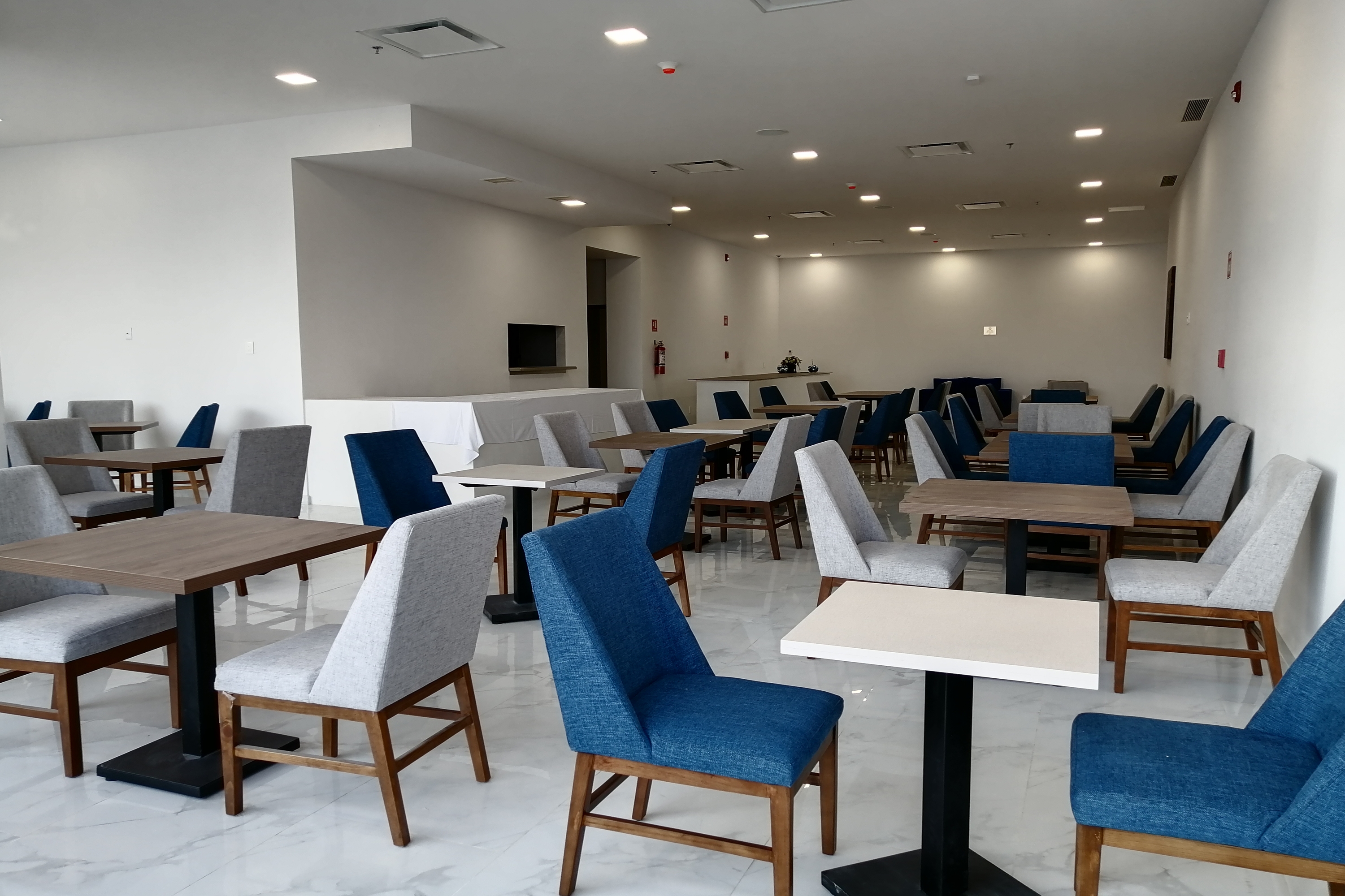 Wyndham Puebla Angelopolis restaurant in Puebla, Other than US/Canada