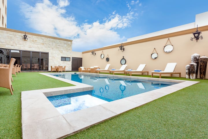 Pool at the Wyndham Torreon in Torreon, Other than US/Canada