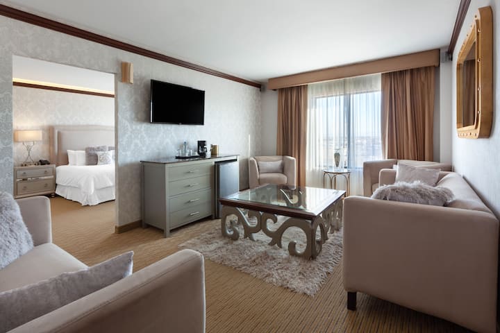 Wyndham Torreon suite in Torreon, Other than US/Canada