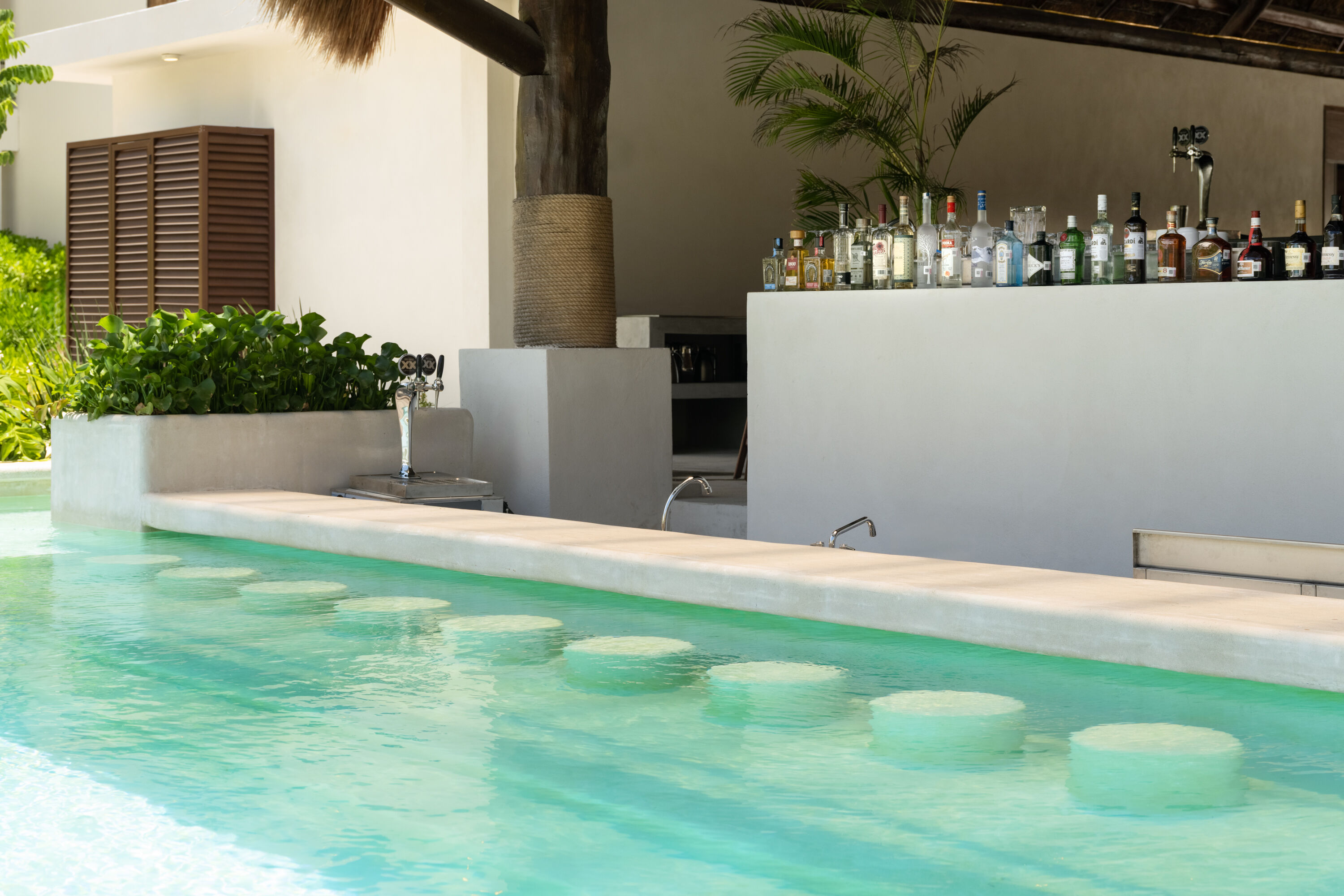 Pool bar at Wyndham Tulum in Tulum, Other than US/Canada