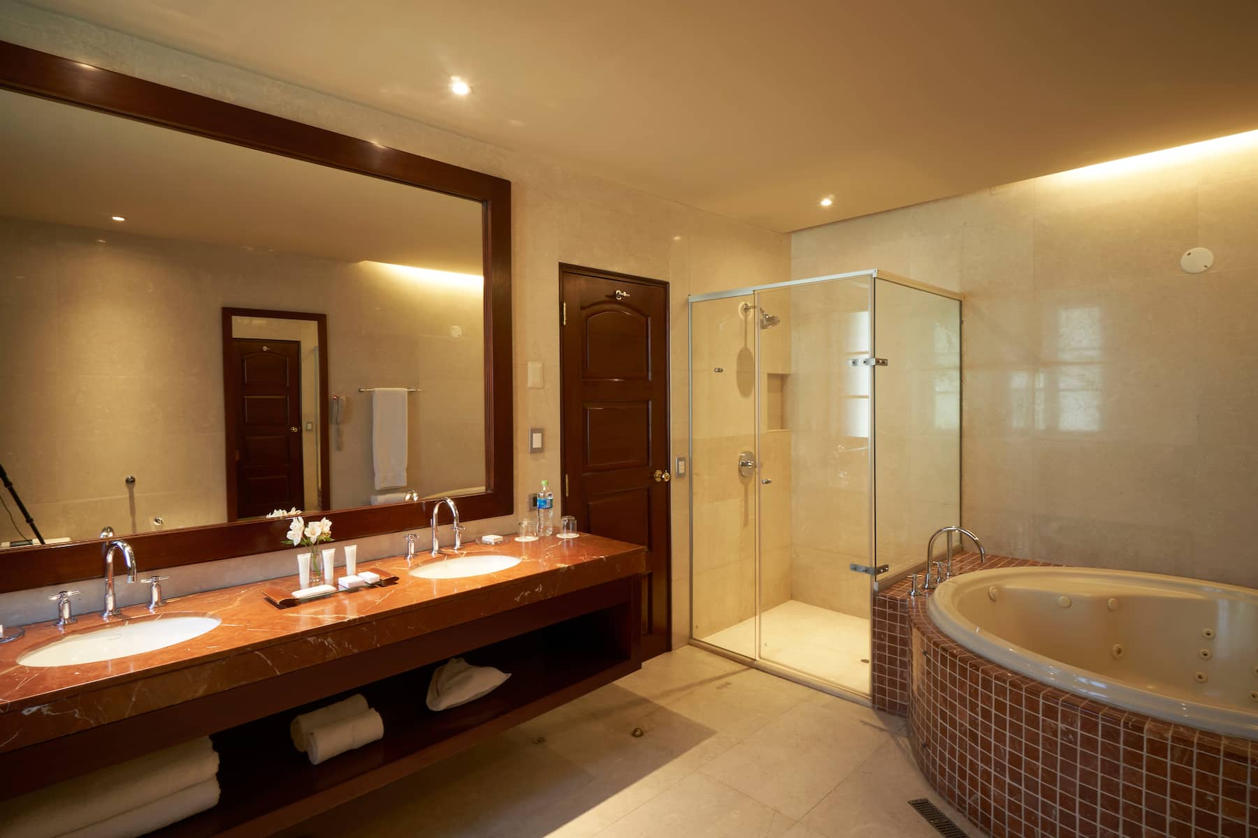 Guest room at the Wyndham Costa del Sol Arequipa in Arequipa, Other than US/Canada