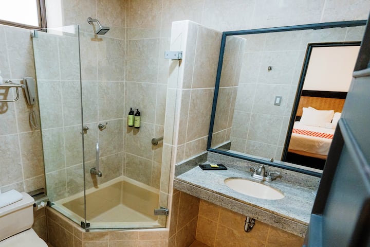 Guest room bath at the Wyndham Costa del Sol Cajamarca in Cajamarca, Other than US/Canada
