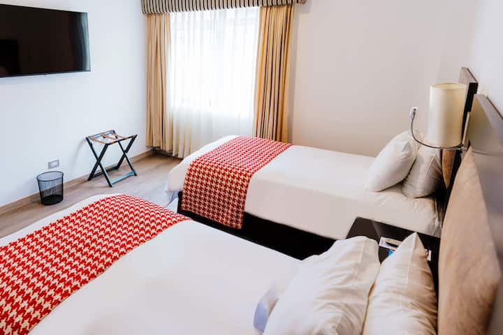 Double bed guest room at the Wyndham Costa del Sol Cajamarca in Cajamarca, Other than US/Canada