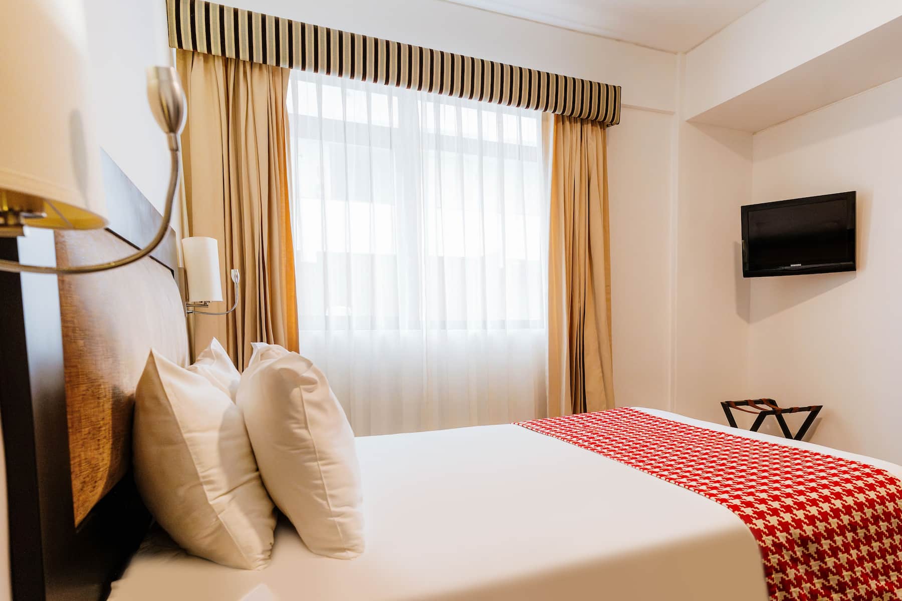 King bed guest room at the Wyndham Costa del Sol Cajamarca in Cajamarca, Other than US/Canada