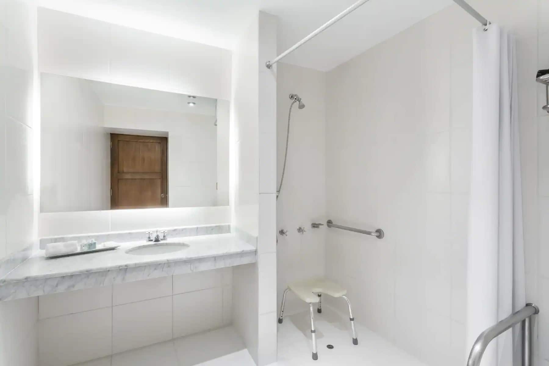 Guest room bath at the Wyndham Costa del Sol Cusco in Cusco, Other than US/Canada