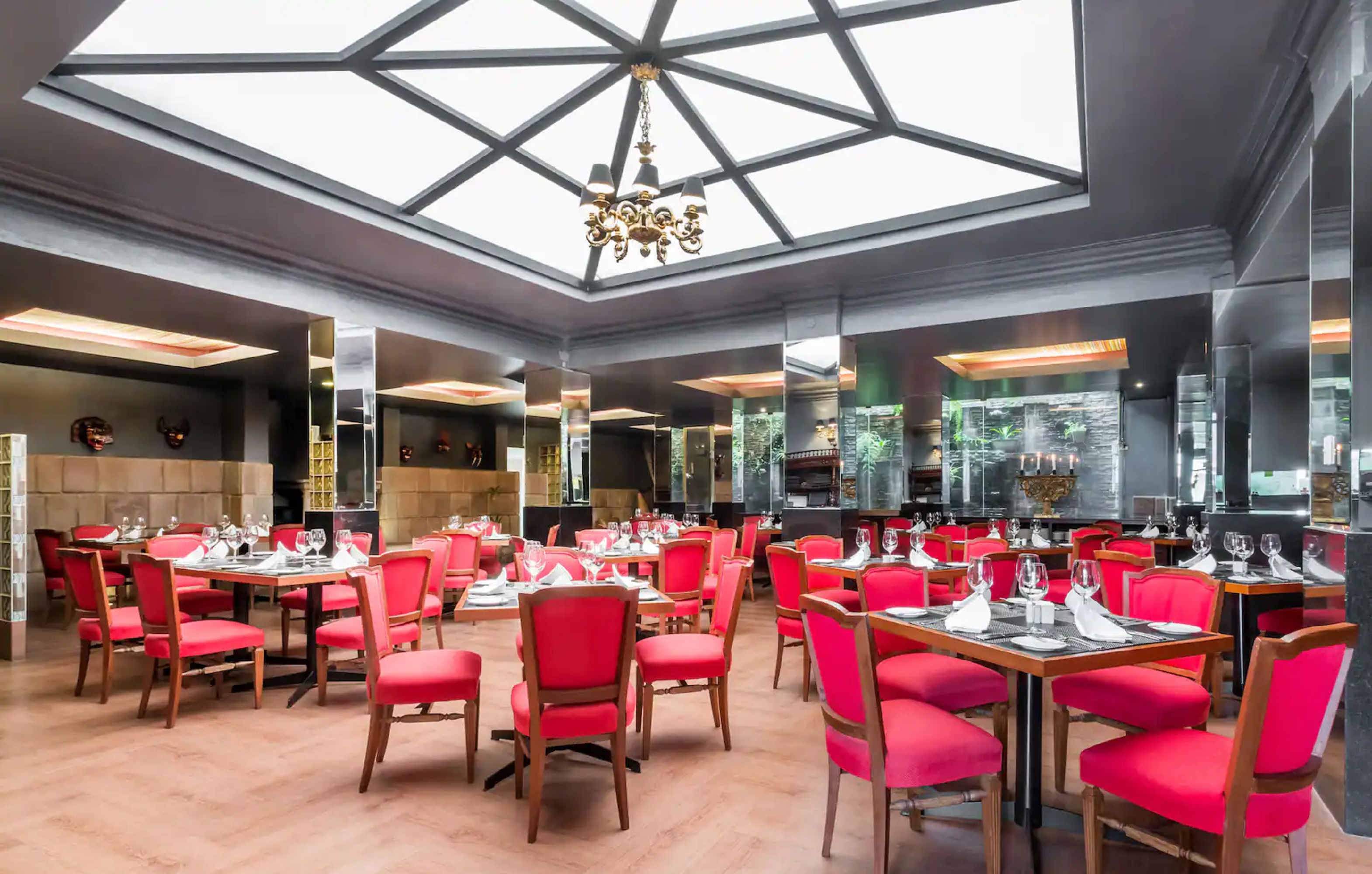 Wyndham Costa del Sol Cusco restaurant in Cusco, Other than US/Canada