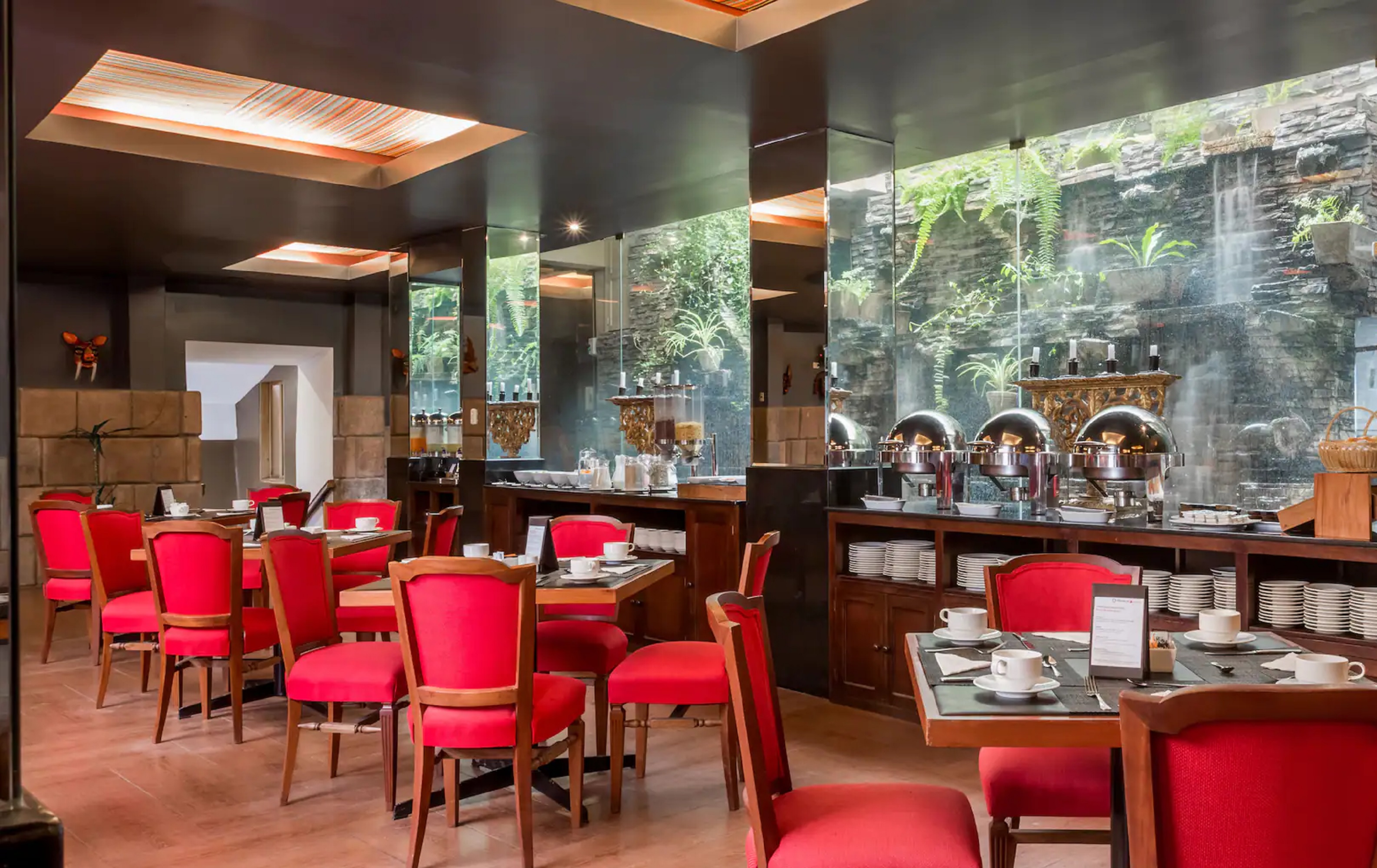 Wyndham Costa del Sol Cusco restaurant in Cusco, Other than US/Canada