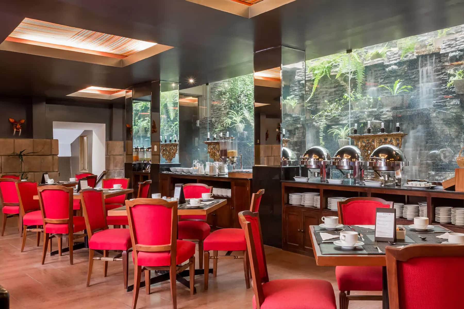 Wyndham Costa del Sol Cusco restaurant in Cusco, Other than US/Canada