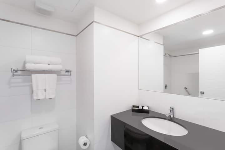 Guest room bath at the Wyndham Costa del Sol Lima Airport in Lima, Other than US/Canada