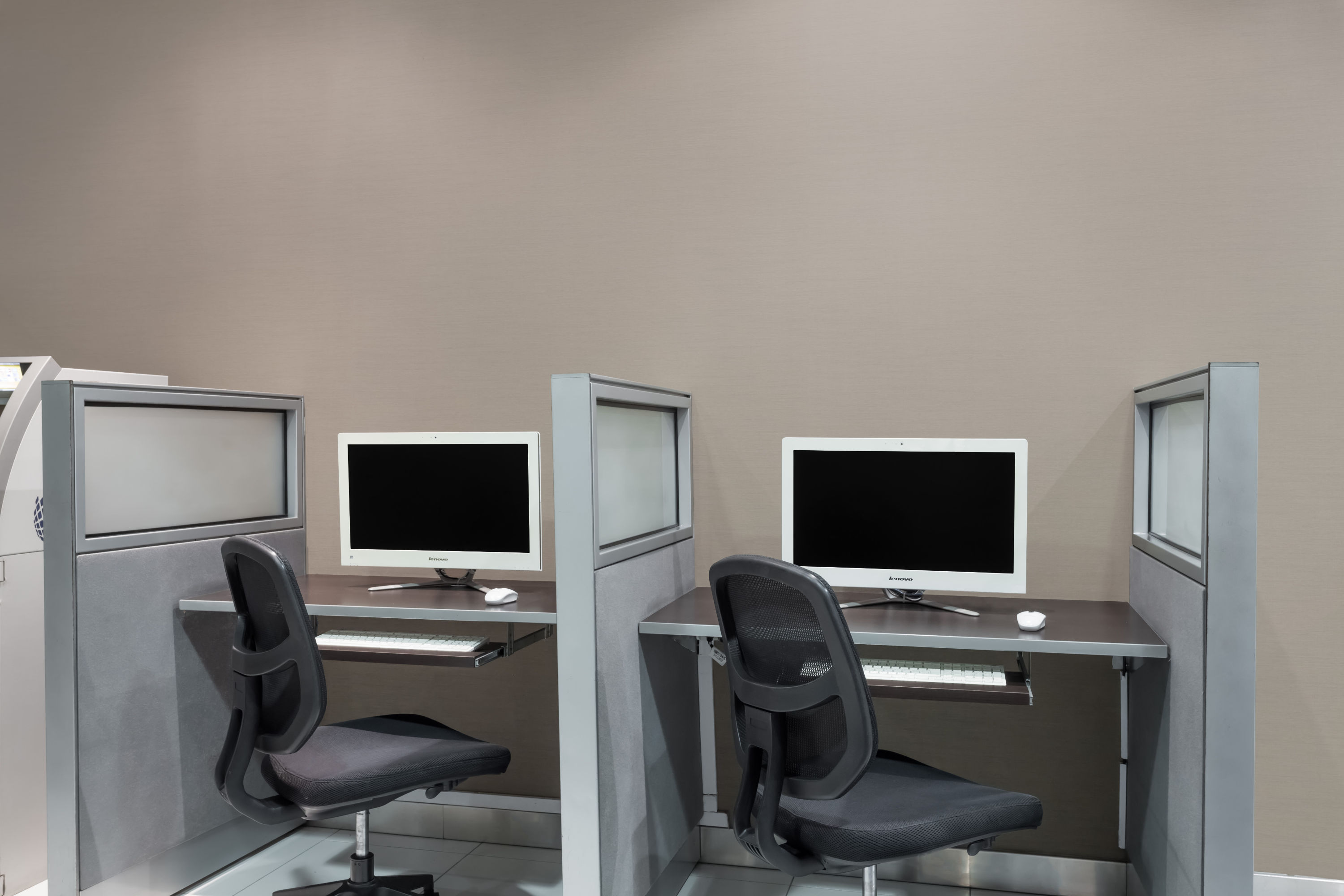 Wyndham Costa del Sol Lima Airport business center in Lima, Other than US/Canada