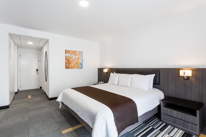 Guest room at the Wyndham Costa del Sol Lima Airport in Lima, Other than US/Canada