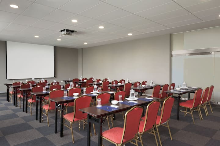 Meeting room at Wyndham Costa del Sol Lima City in Lima, Other than US/Canada