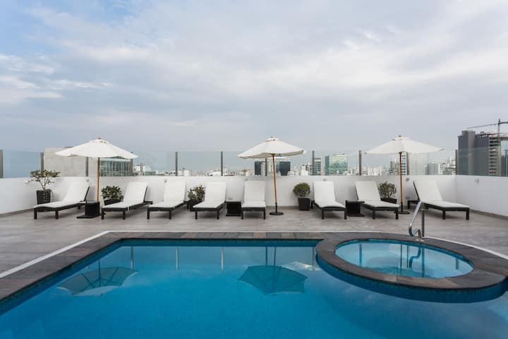 Pool at the Wyndham Costa del Sol Lima City in Lima, Other than US/Canada