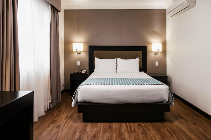 Guest room at the Wyndham Costa del Sol Piura in Piura, Other than US/Canada