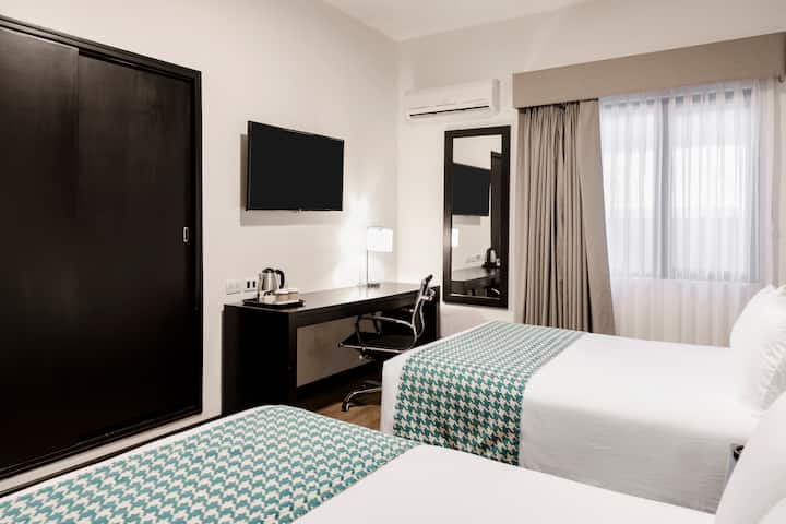Guest room at the Wyndham Costa del Sol Piura in Piura, Other than US/Canada