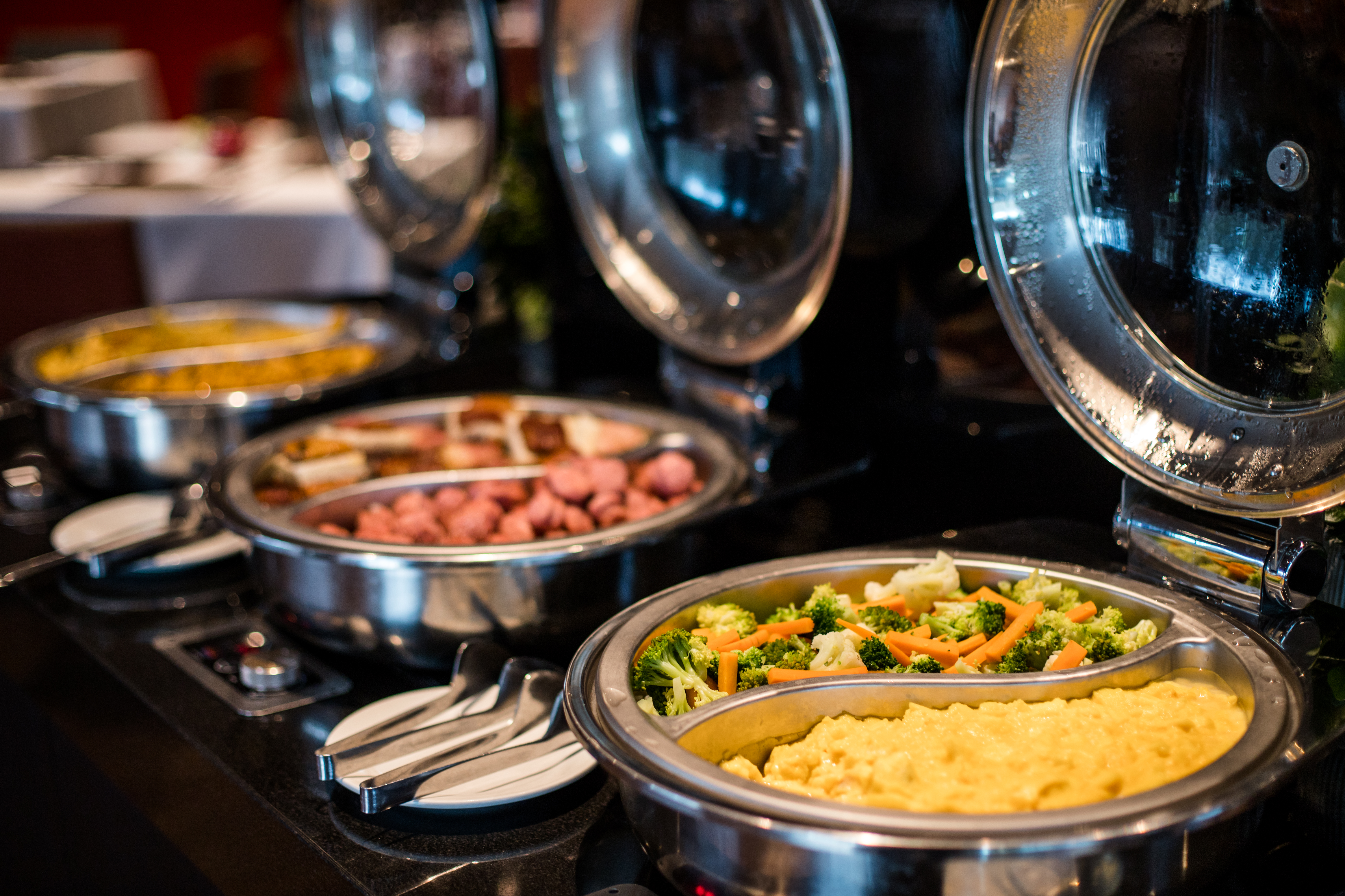 Wyndham Costa del Sol Pucallpa restaurant in Pucallpa, Other than US/Canada