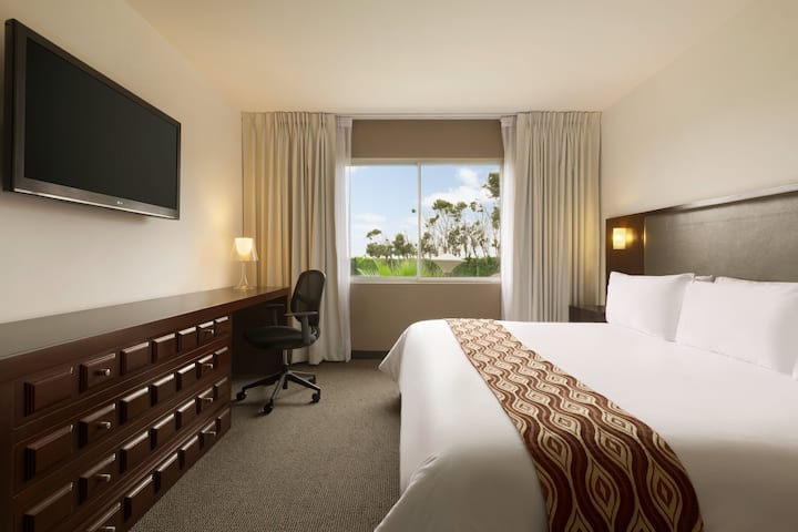 Guest room at the Wyndham Costa del Sol Trujillo in Trujillo, Other than US/Canada
