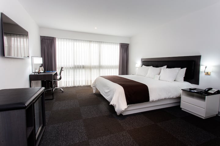 Guest room at the Wyndham Costa del Sol Tumbes in Tumbes, Other than US/Canada