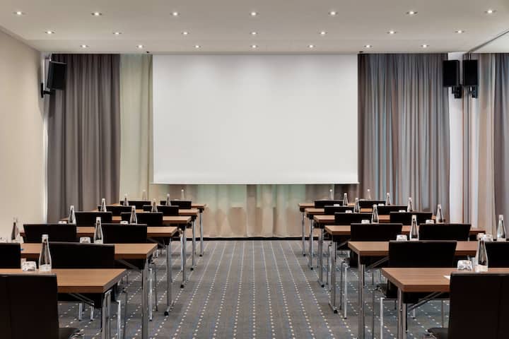 Classroom meeting room at Wyndham Wroclaw Old Town in Wroclaw, Other than US/Canada